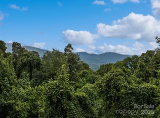 403 Malin Trl, Waynesville, NC 28786