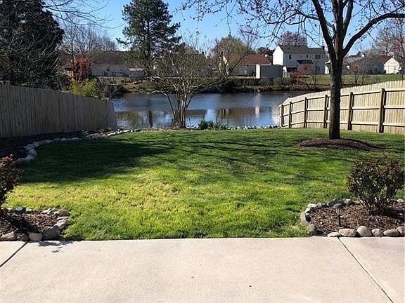 2nd image of 3913 Topaz Ln