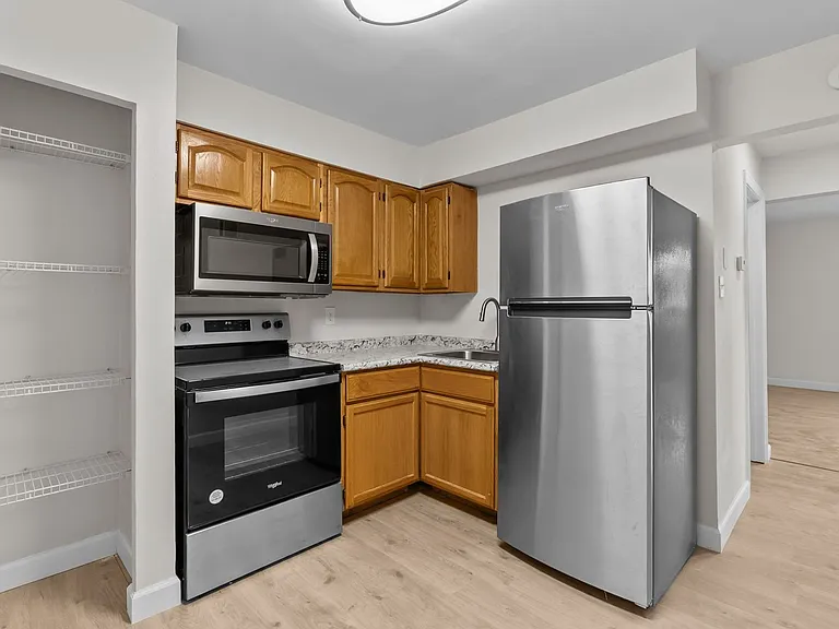 4617 Virginia Ave — Photo 1
