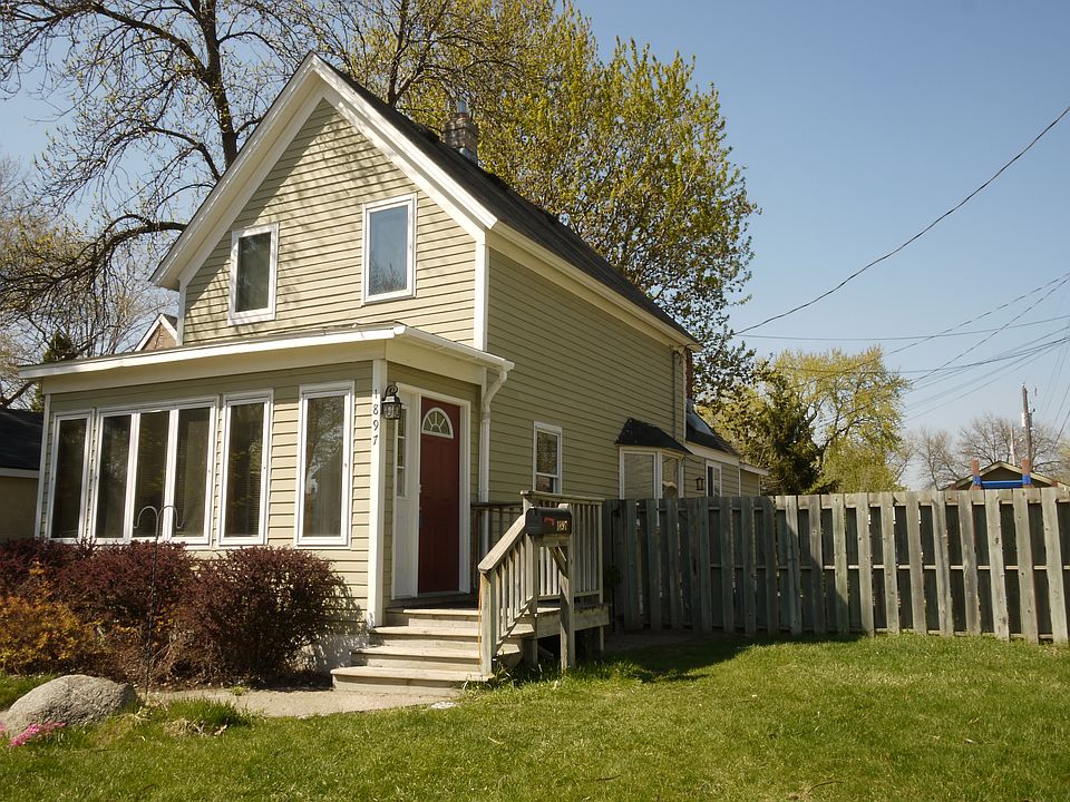 1st image of 1897 Hewitt Ave