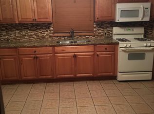 818 4th Ave, Aurora, IL 60505