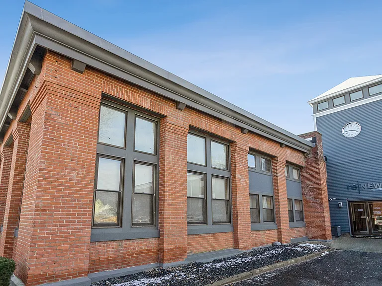 ReNew Taunton Apartment Collection — Photo 40
