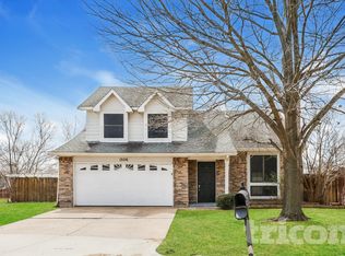 1506 Briarpath Ln, Arlington, TX 76018