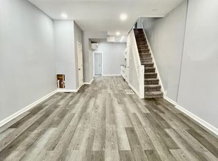 2102 S Simpson St, Philadelphia, PA 19142