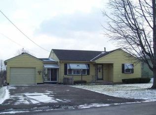 276 Knapp Ave, Irondequoit, NY 14609