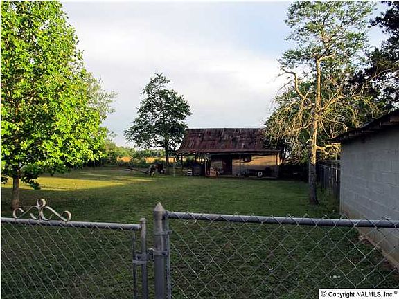 4th image of 282 Crystal Creek Dr