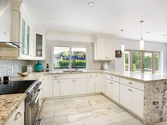3rd image of 7400 SW 142nd Ter