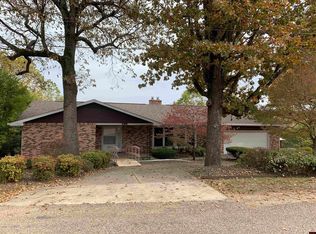 311 Ridgecrest Dr, Mountain Home, AR 72653