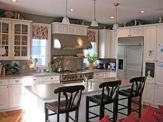 2nd image of 1456 Cedar Dr