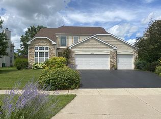 10750 Wing Pointe Dr, Huntley, IL 60142