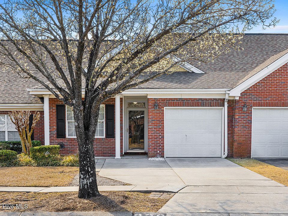 1st image of 826 Ruffin Street