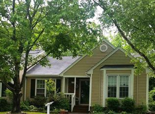 722 Lamboil St, Mauldin, SC 29662