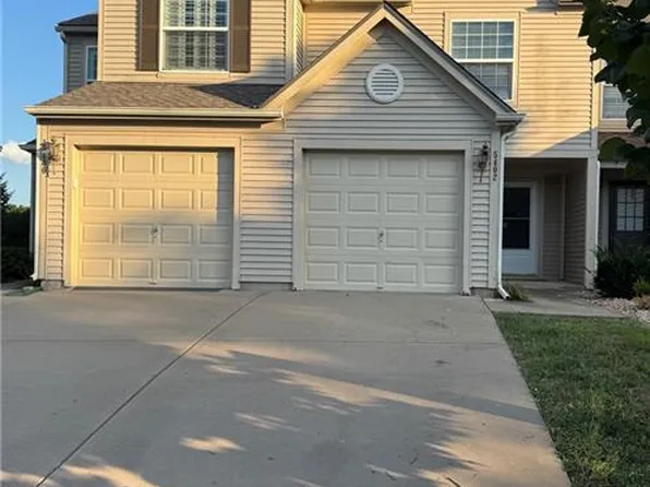 5402 N Fairmount Ave, Kansas City, MO 64118