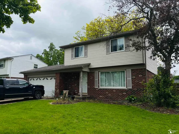 22139 Irongate St, Woodhaven, MI 48183