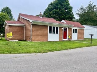 210 E Poplar St, Argos, IN