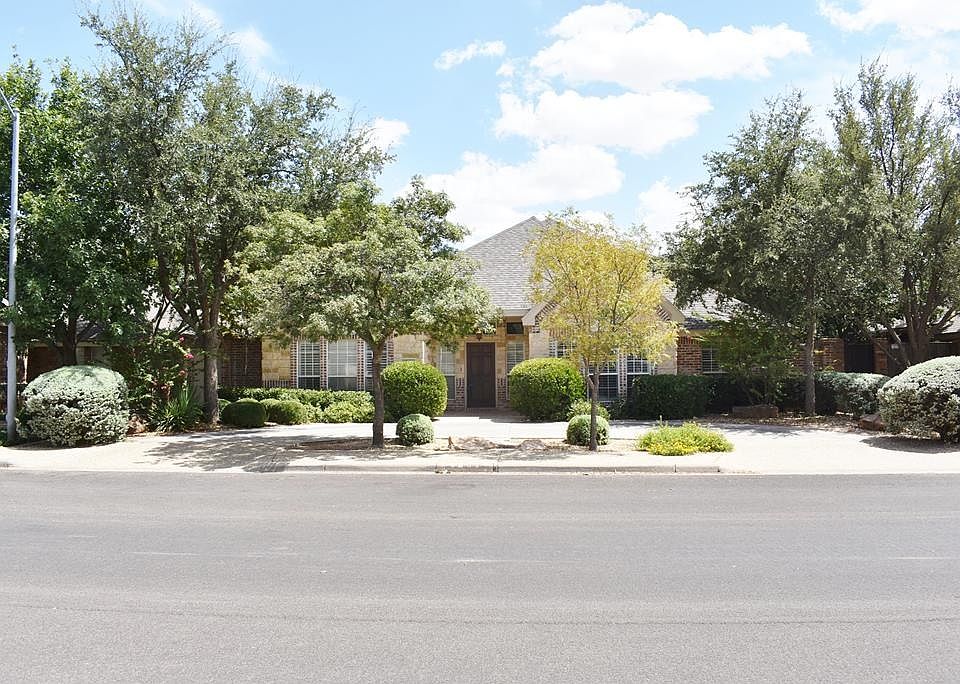 1st image of 4801 Rosewood Dr