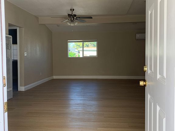 3rd image of 8590 S Smyrna Ave #B