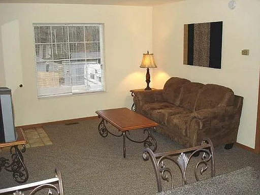 22185 Highway Y — Photo 3