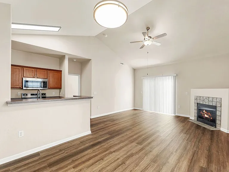 Ironwood Apartments and Townhomes — Photo 101