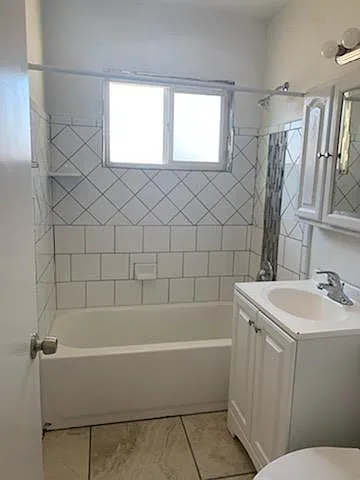 4634 E Montecito St — Photo 9