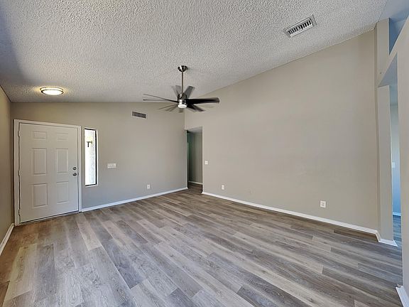 4th image of 921 S VAL VISTA Drive #116