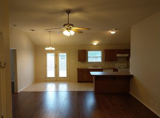 808 Ruby Ct, Jarrell, TX 76537