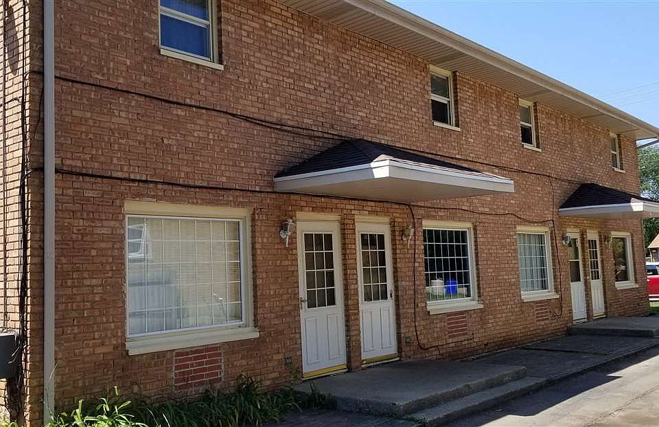 2nd image of 3307 Searles Ave