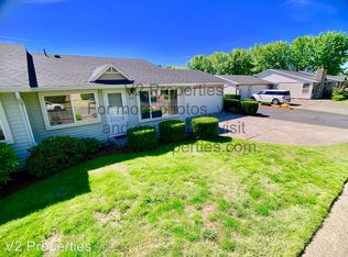 903 NE Cochran Ave, Gresham, OR 97030
