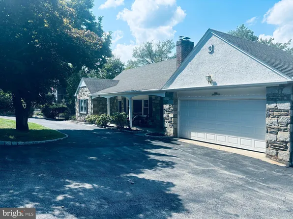 707 Germantown Pike, Lafayette Hill, PA 19444