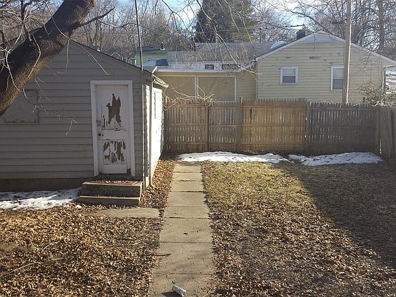 2nd image of 1432 Sherman Ave