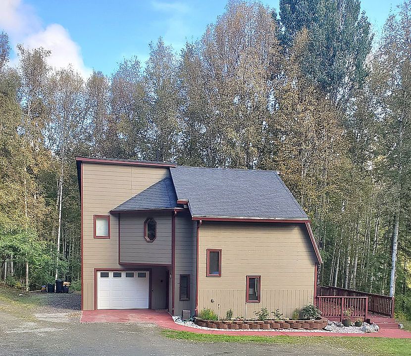 1st image of 1100 Woodview Dr