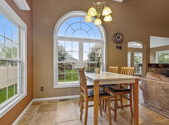 5th image of 3615 Pamela Dr