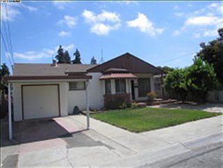 1st image of 21684 Willow Ct
