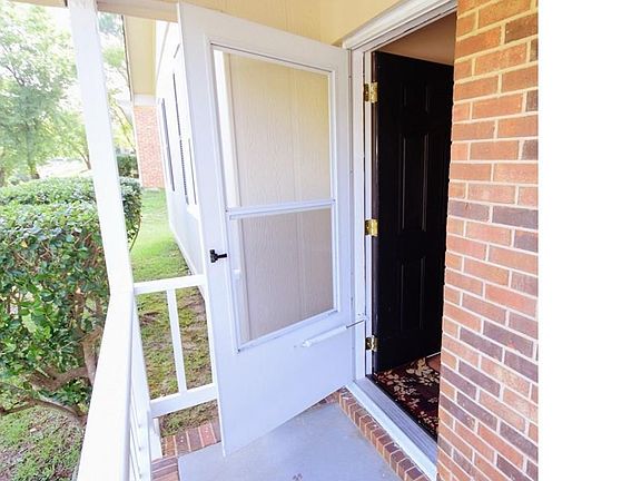 3rd image of 4430 Ruby Rd