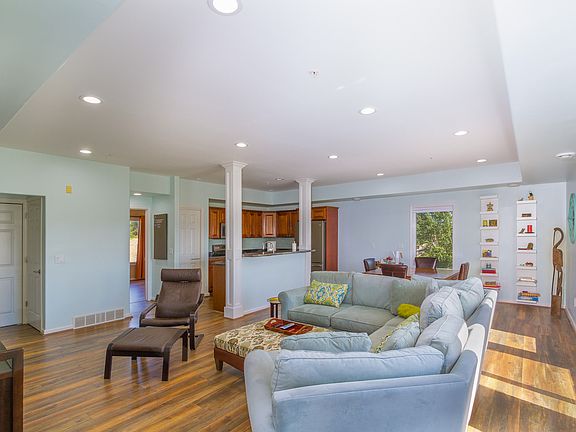 Living/Dining Combo