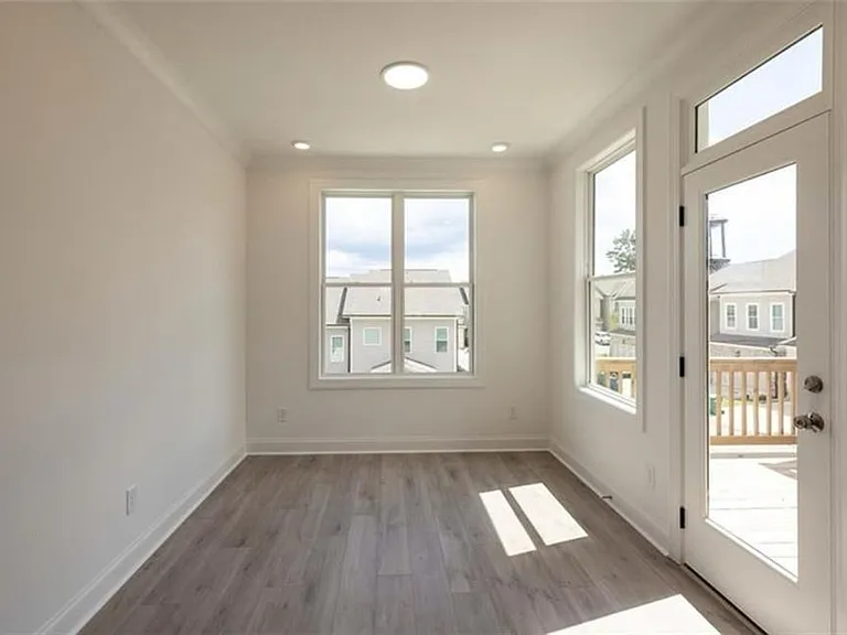 5209 Riden Ct — Photo 8