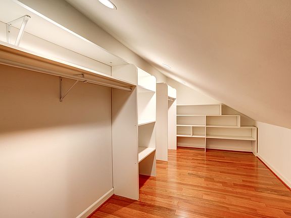Master Bedroom Closet
