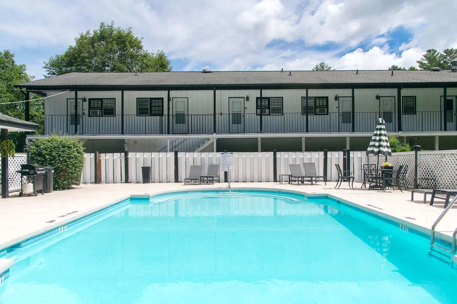 20 Lake Jordan Dr — Photo 2