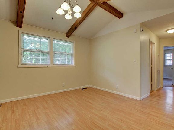 4th image of 109 Dalewood Dr