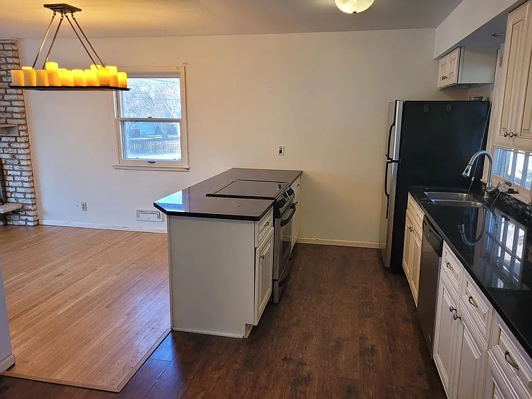 6016 Tamarac Ave — Photo 5