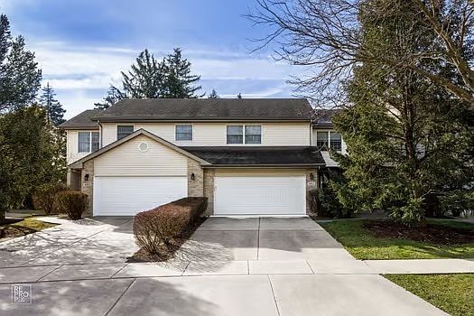 1st image of 1015 Claremont Dr