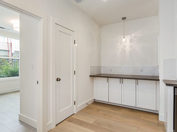 5th image of 2174 California St #C