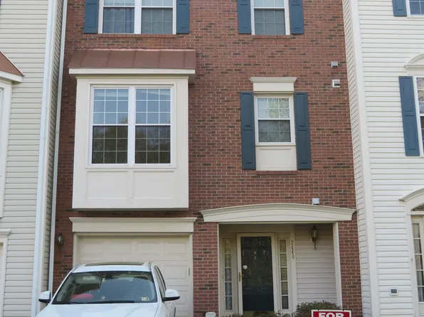 2448 Mountain Mill Pl, Herndon, VA 20171