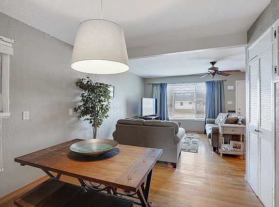 3rd image of 1404 Dellmar Ave