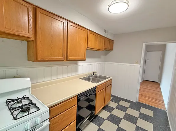 Lowell 596, 596 Lowell Ave APT 4, Cincinnati, OH 45220