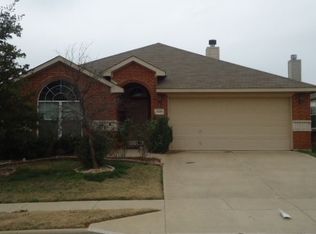 11633 Kenny Dr, Fort Worth, TX 76244