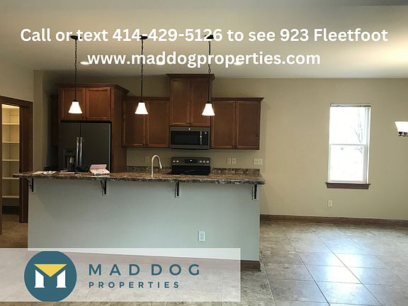 2nd image of 923 Fleetfoot Dr
