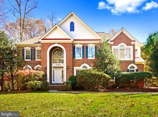 19328 Cissel Manor Dr, Poolesville, MD 20837