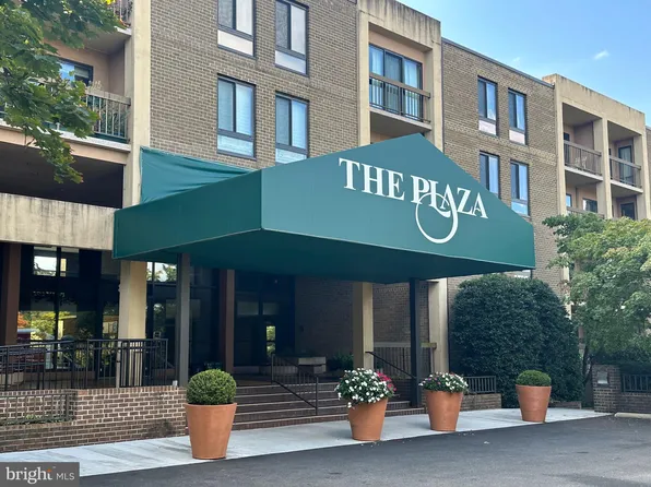 805 N Howard St APT 225, Alexandria, VA 22304