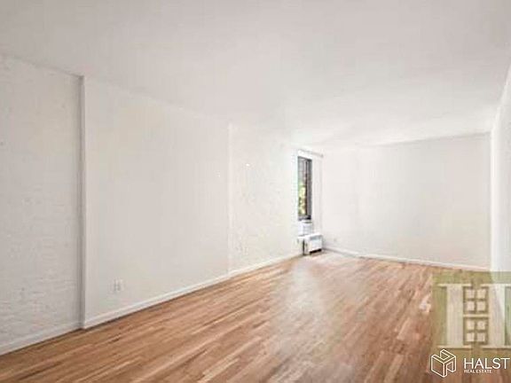 3rd image of 720 Greenwich St APT 6M